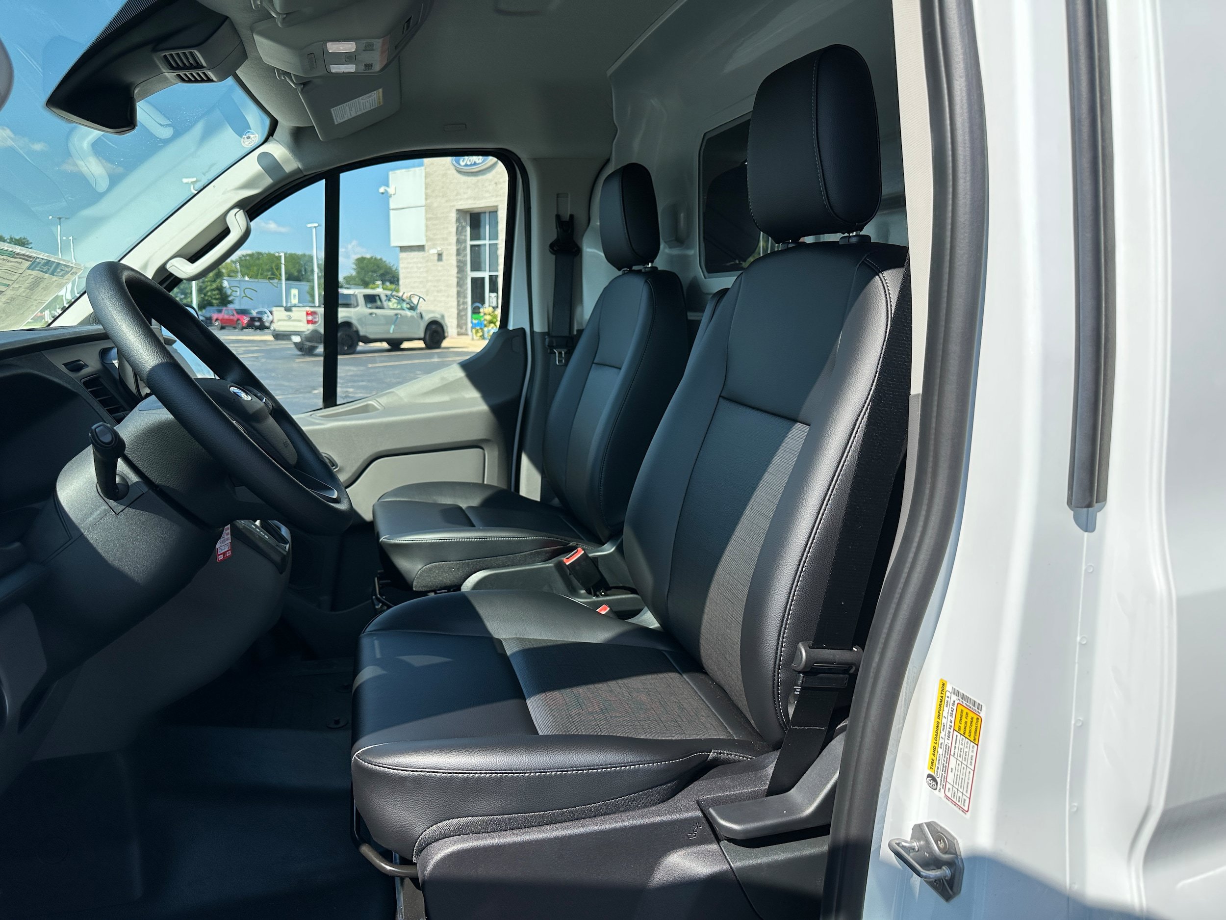 Used 2025 Ford Transit 150 Low Roof RWD image 2