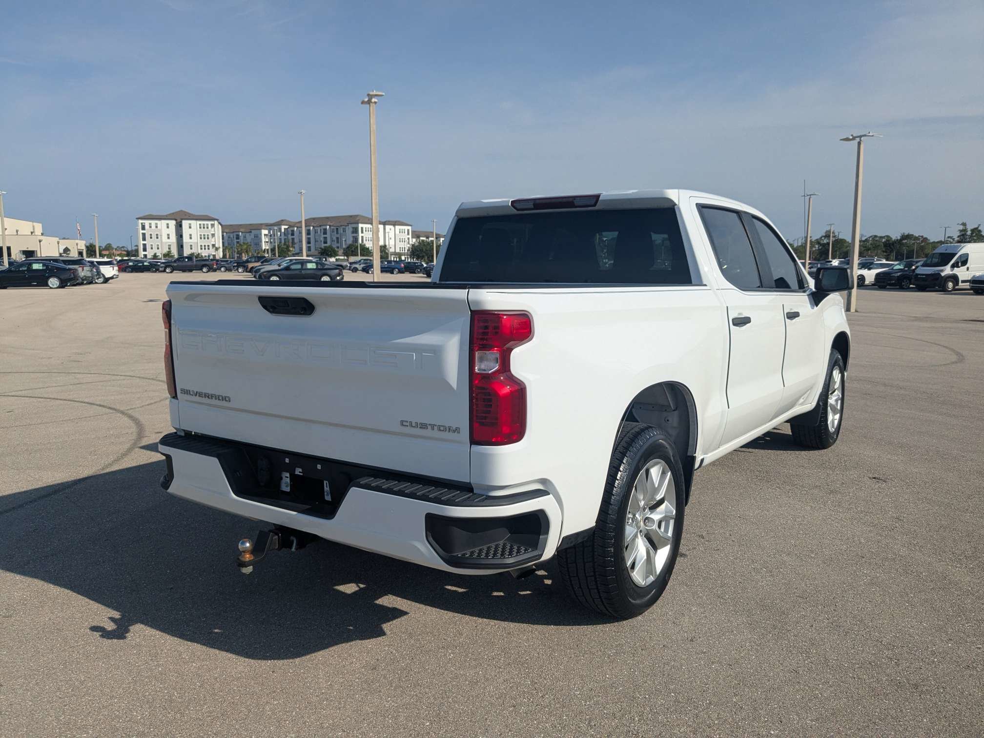 Used 2023 Chevrolet Silverado 1500 Custom RWD image 5
