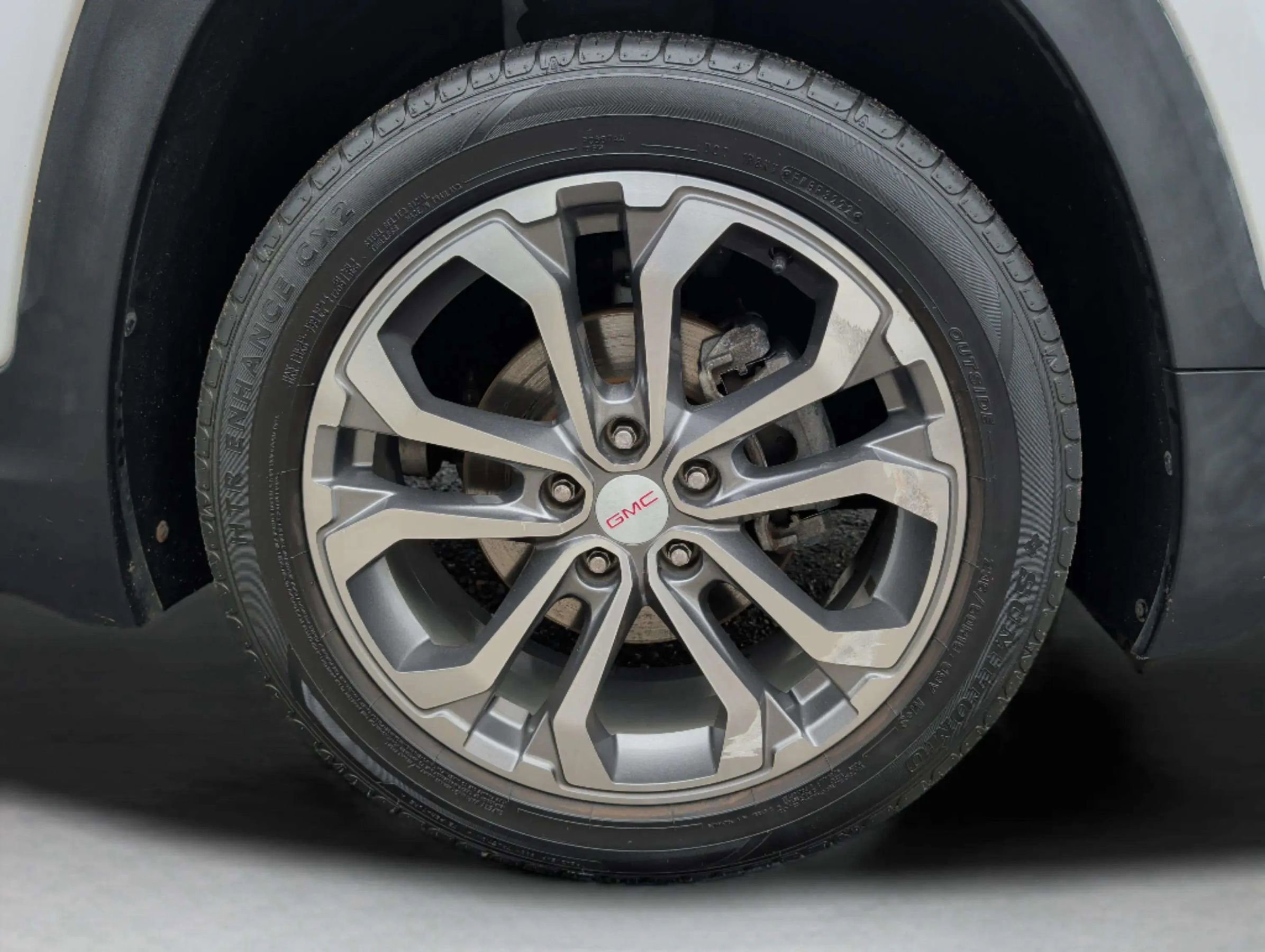 Used 2019 GMC Terrain SLT image 40