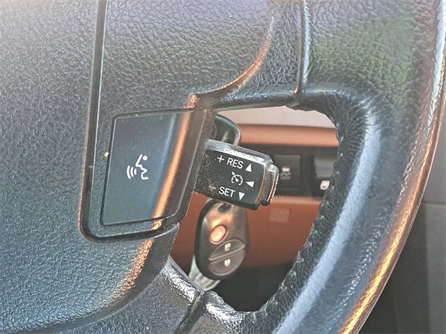 Used 2012 Toyota Tundra Limited w/ Platinum Pkg image 17