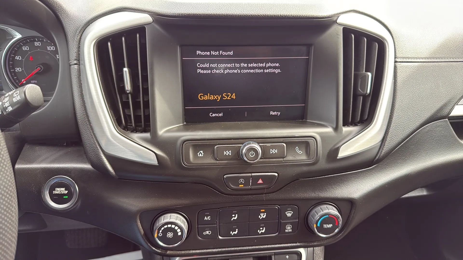 Used 2022 GMC Terrain SLE image 18