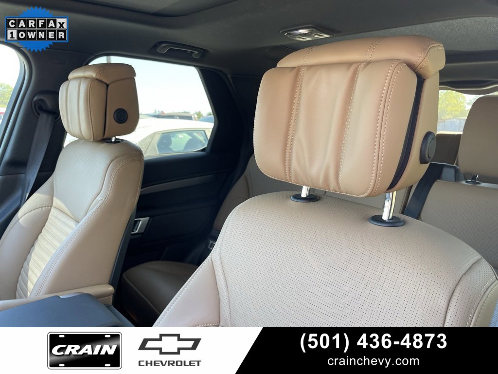 Used 2024 Land Rover Discovery Dynamic SE image 29