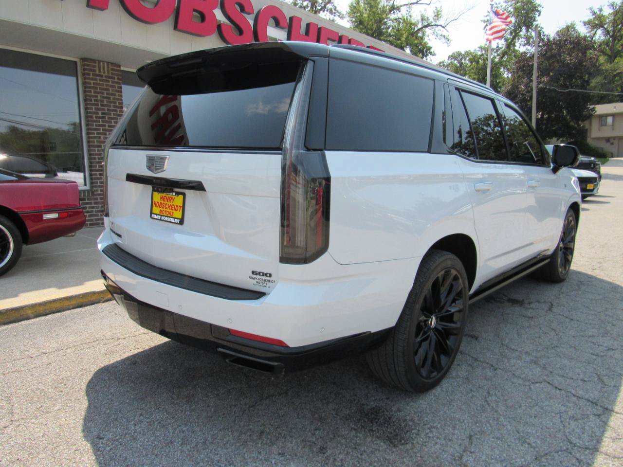 Used 2026 Cadillac Escalade Platinum Sport w/ LPO, ONYX Package AWD/4WD image 12