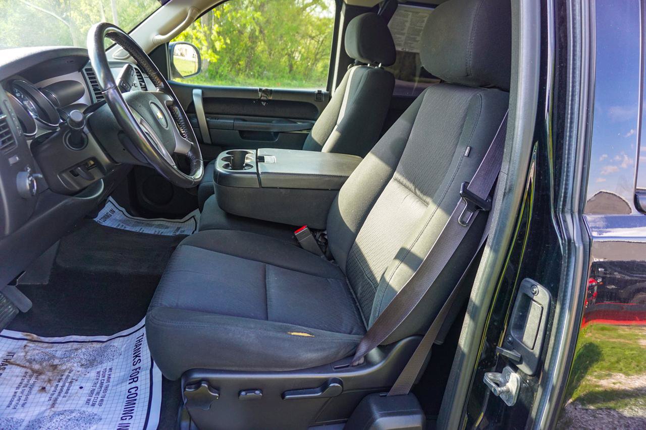 Used 2013 Chevrolet Silverado 1500 LT w/ All-Star Edition AWD/4WD image 16