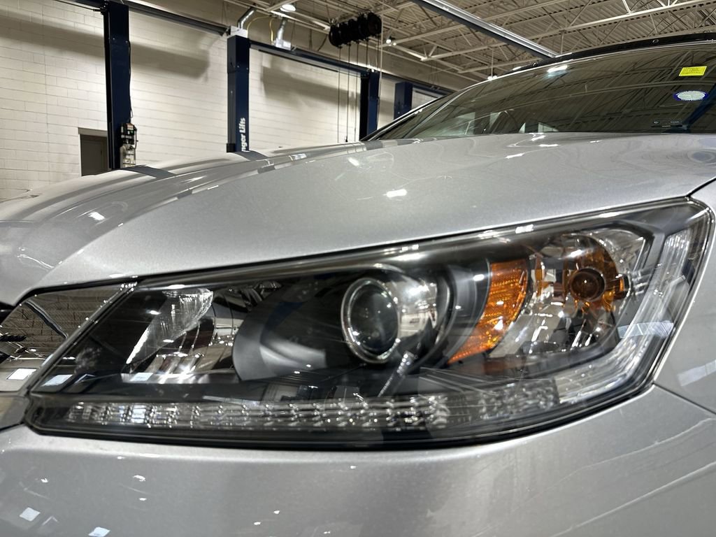 Used 2014 Honda Accord EX-L image 28