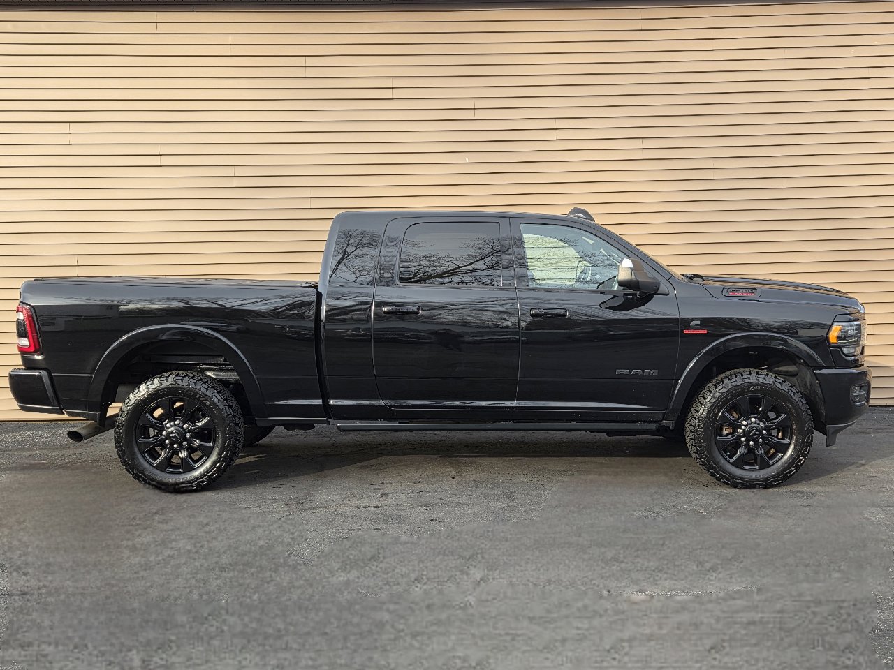 Used 2021 RAM 2500 Limited image 7