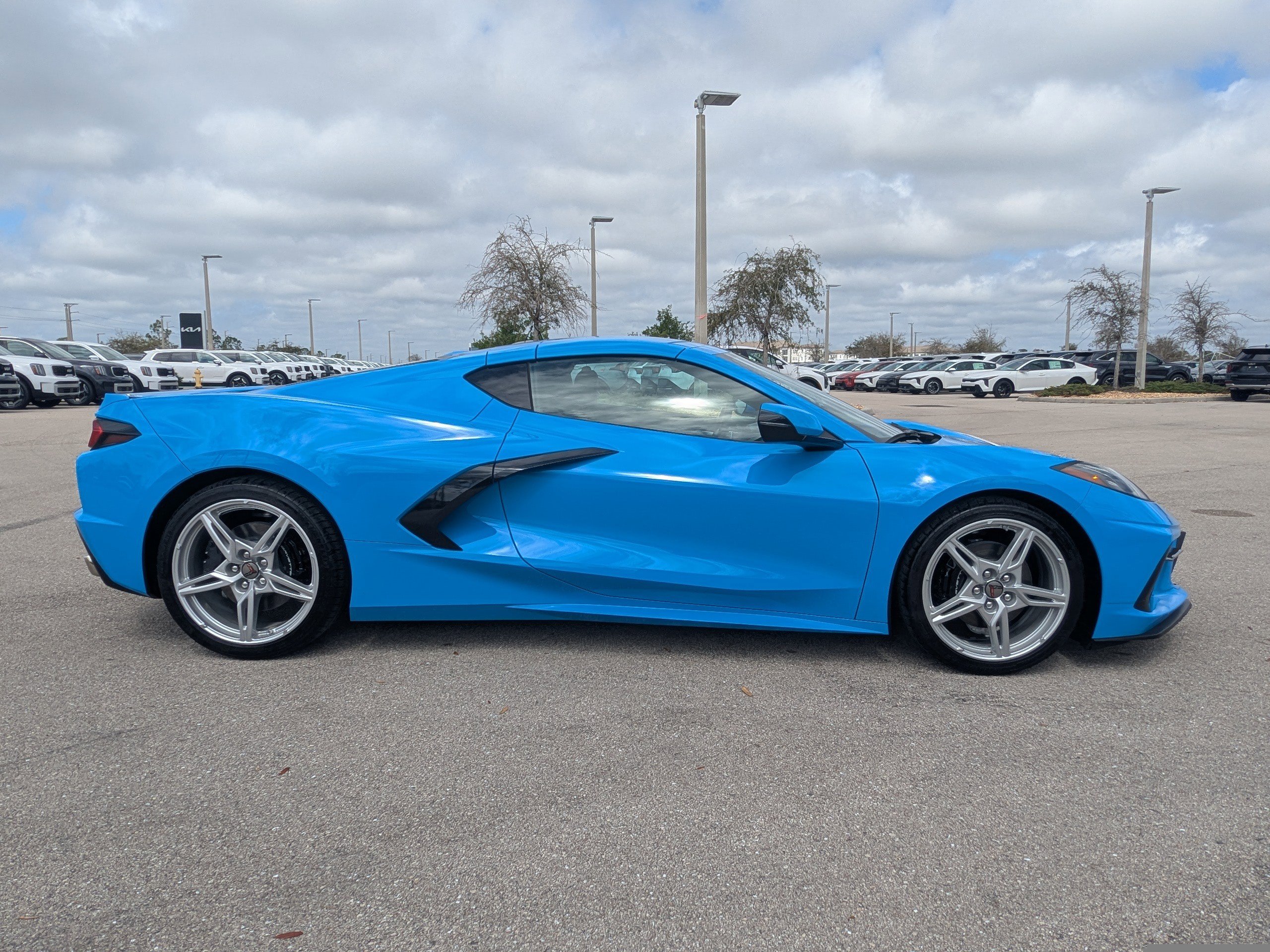 Used 2023 Chevrolet Corvette Stingray Preferred Cpe w/ 2LT image 4