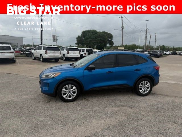 Used 2020 Ford Escape S image 1