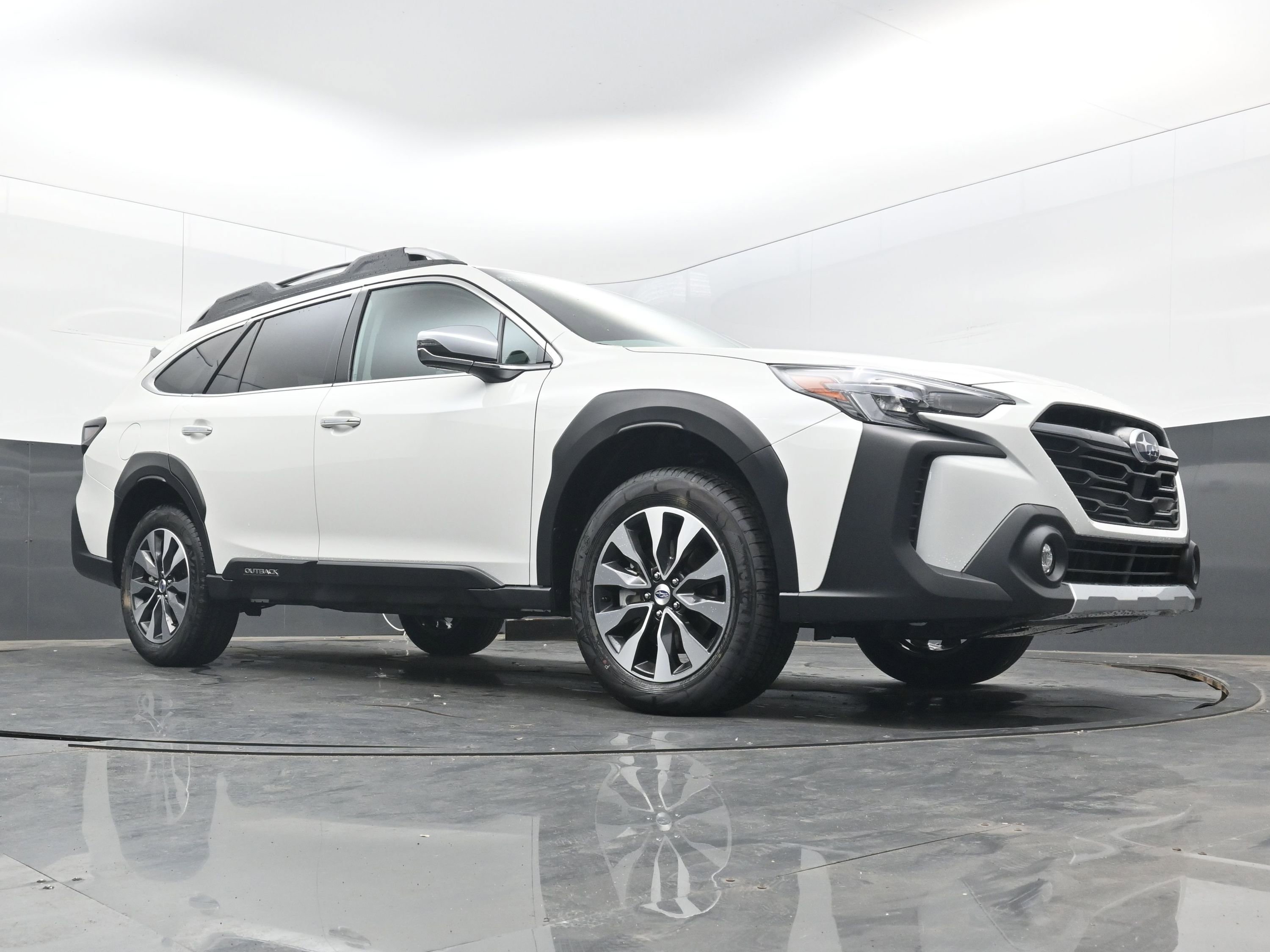 New 2025 Subaru Outback Touring XT image 23