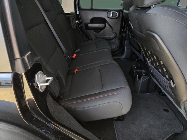 Used 2019 Jeep Wrangler Unlimited Rubicon AWD/4WD image 27