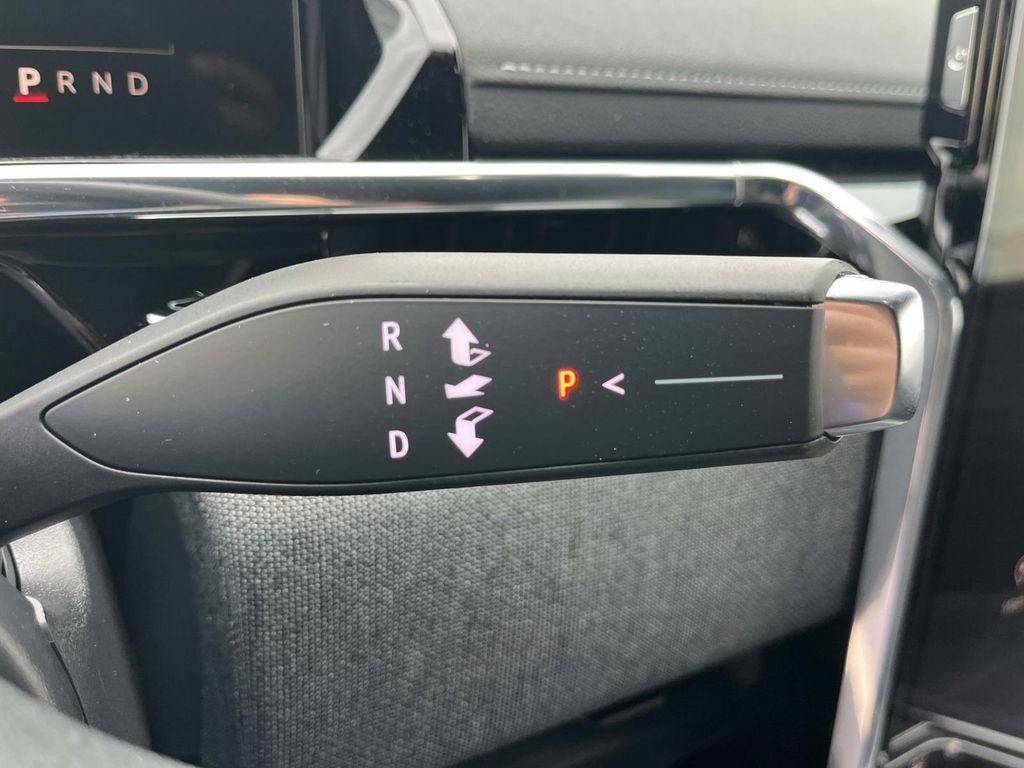 New 2026 GMC Sierra EV Elevation w/ LPO, Elevation Dark Package image 22