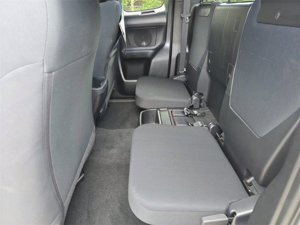 Used 2021 Toyota Tacoma TRD Sport w/ Technology Package image 21