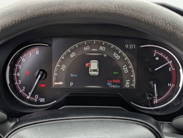 Used 2024 Toyota RAV4 XLE w/ Convenience Package FWD image 21