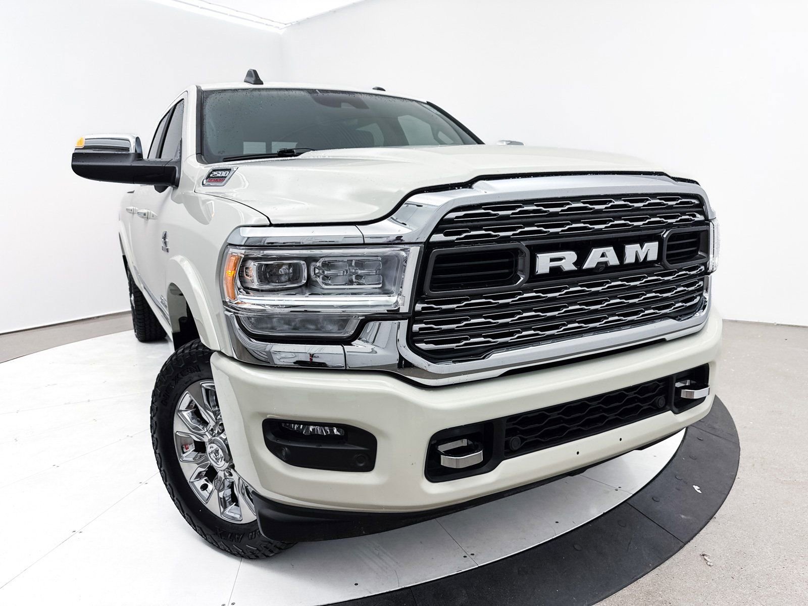 Used 2021 RAM 2500 Limited image 10