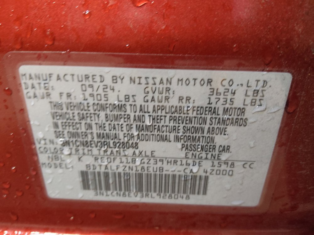 Used 2024 Nissan Versa SV w/ Trunk Package image 33