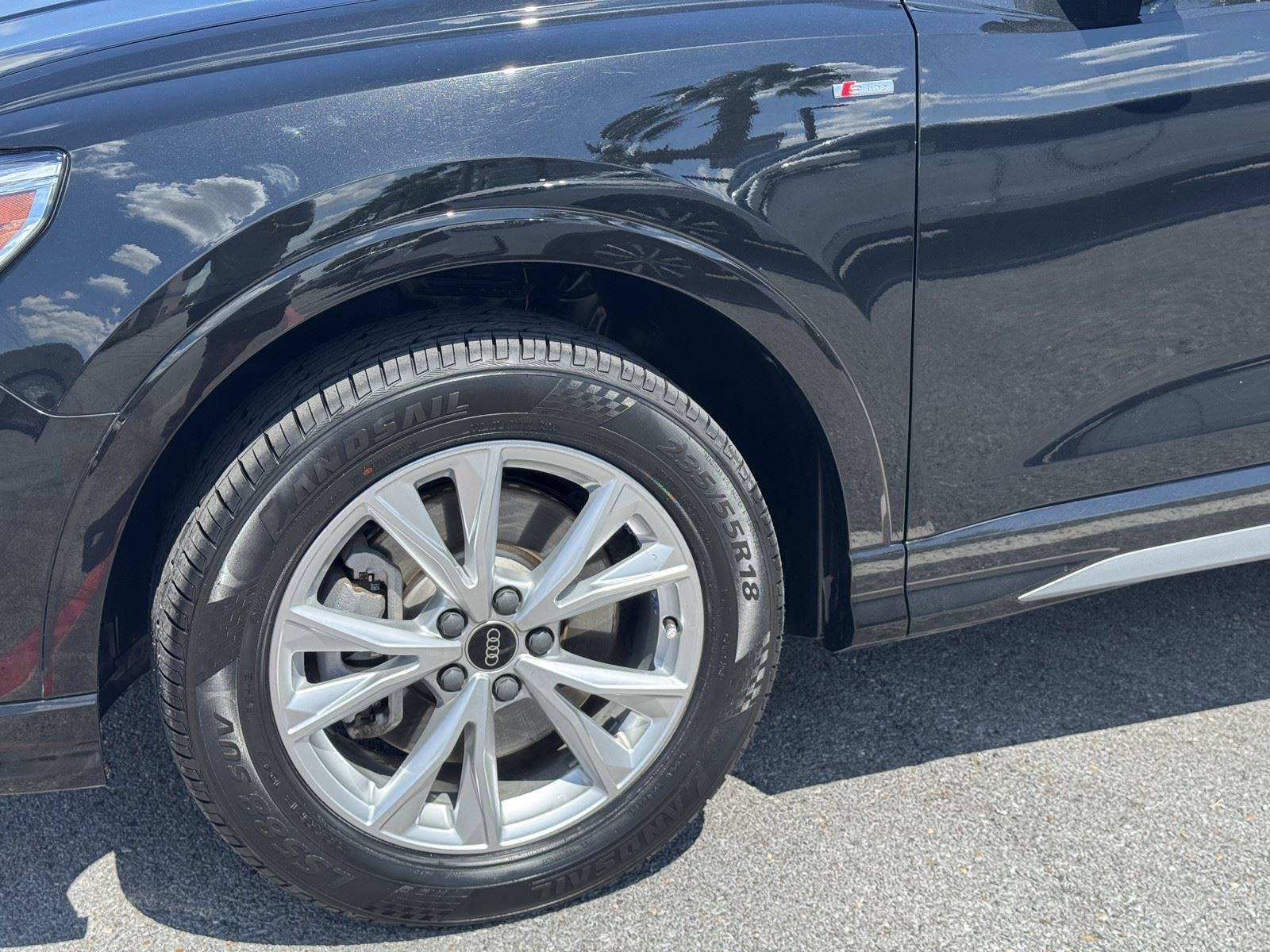 Used 2024 Audi Q3 2.0T Premium image 17