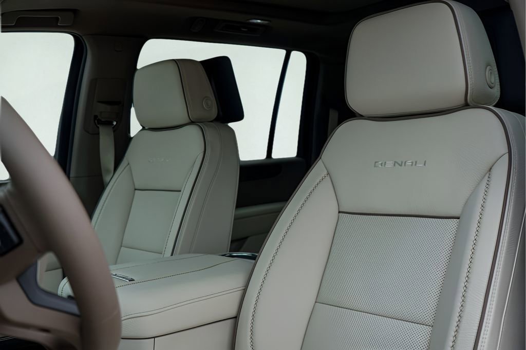 New 2026 GMC Yukon XL Denali image 11