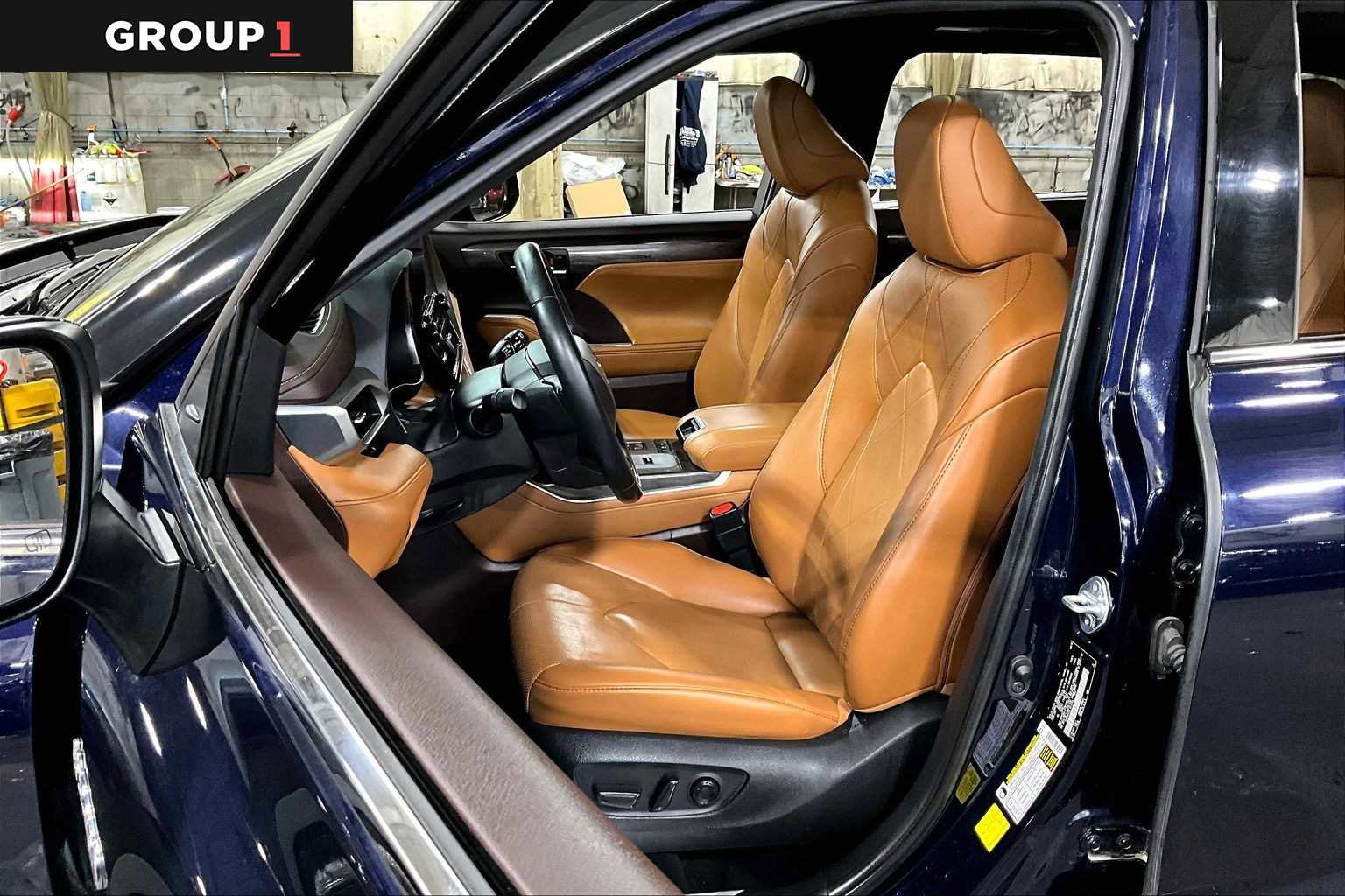 Used 2020 Toyota Highlander Platinum AWD/4WD image 8