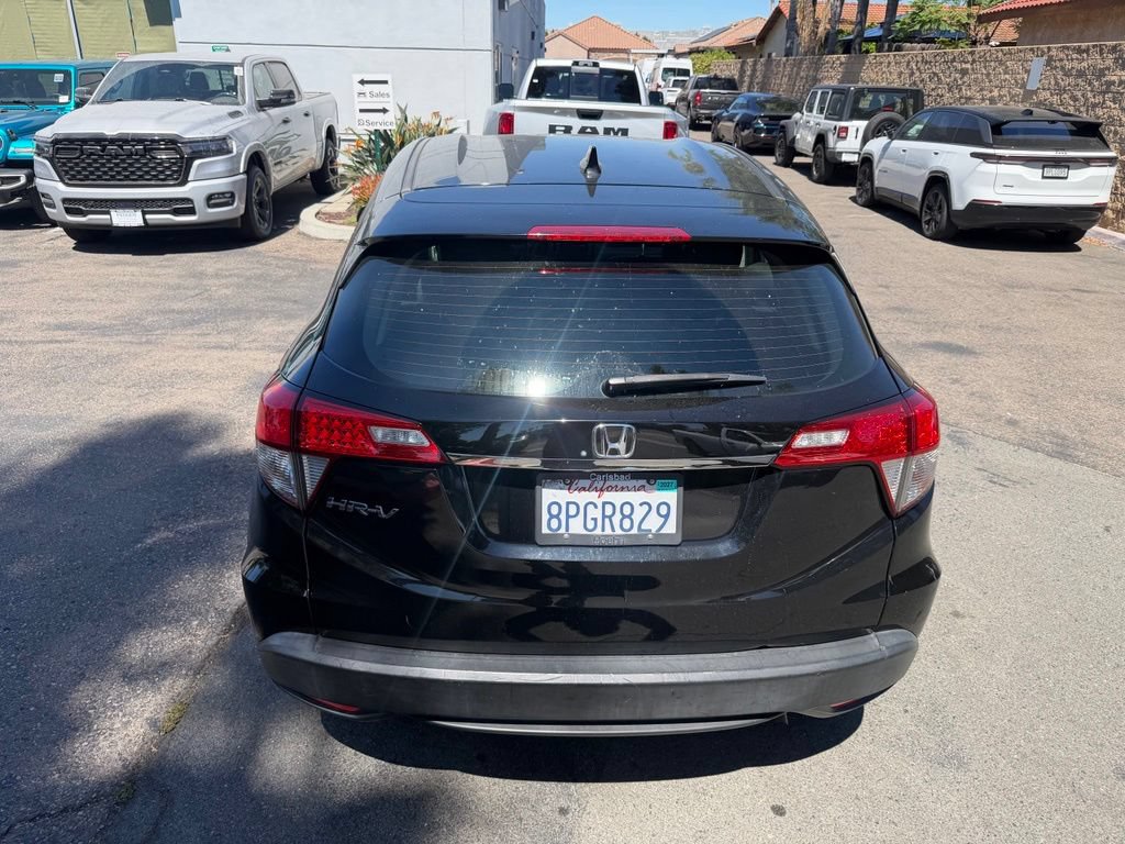 Used 2019 Honda HR-V LX image 12