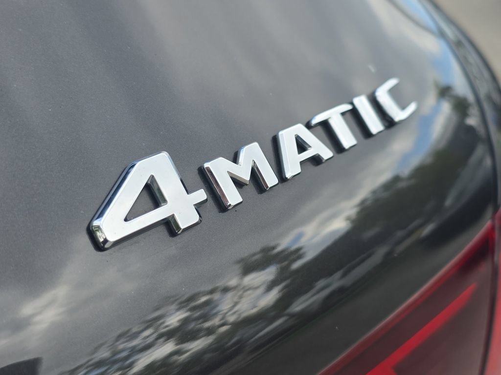 Used 2022 Mercedes-Benz GLC 300 4MATIC w/ AMG Line image 13