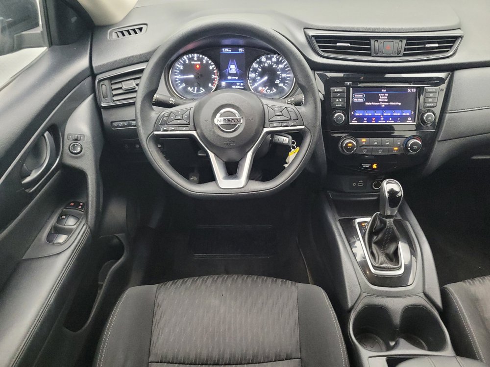 Used 2020 Nissan Rogue S FWD image 22