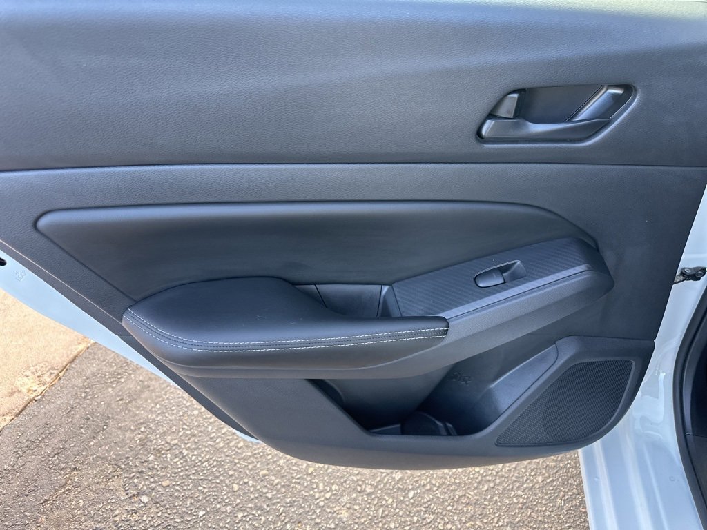 Used 2024 Nissan Altima 2.5 SV image 21