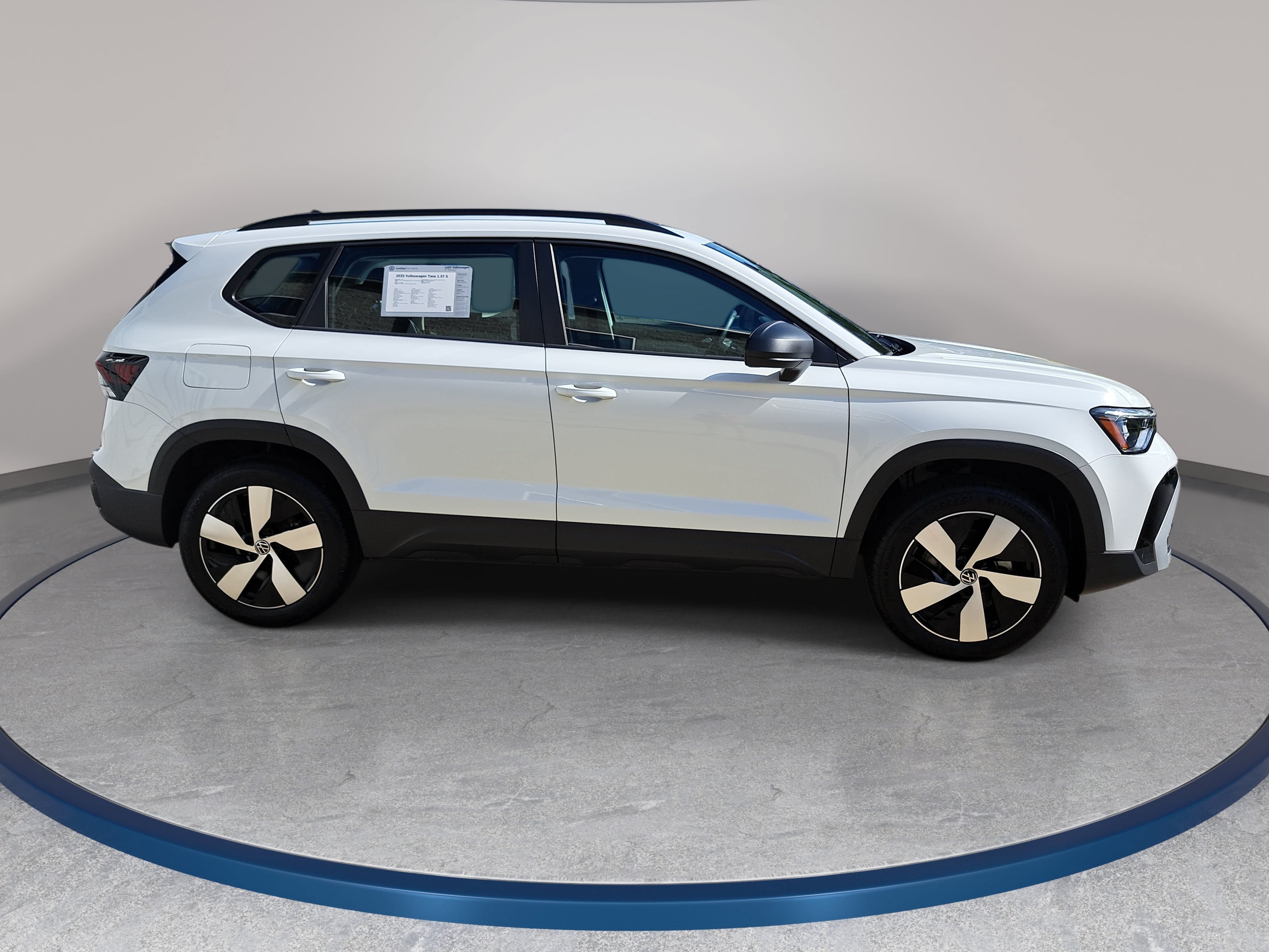 Used 2025 Volkswagen Taos S AWD/4WD image 4