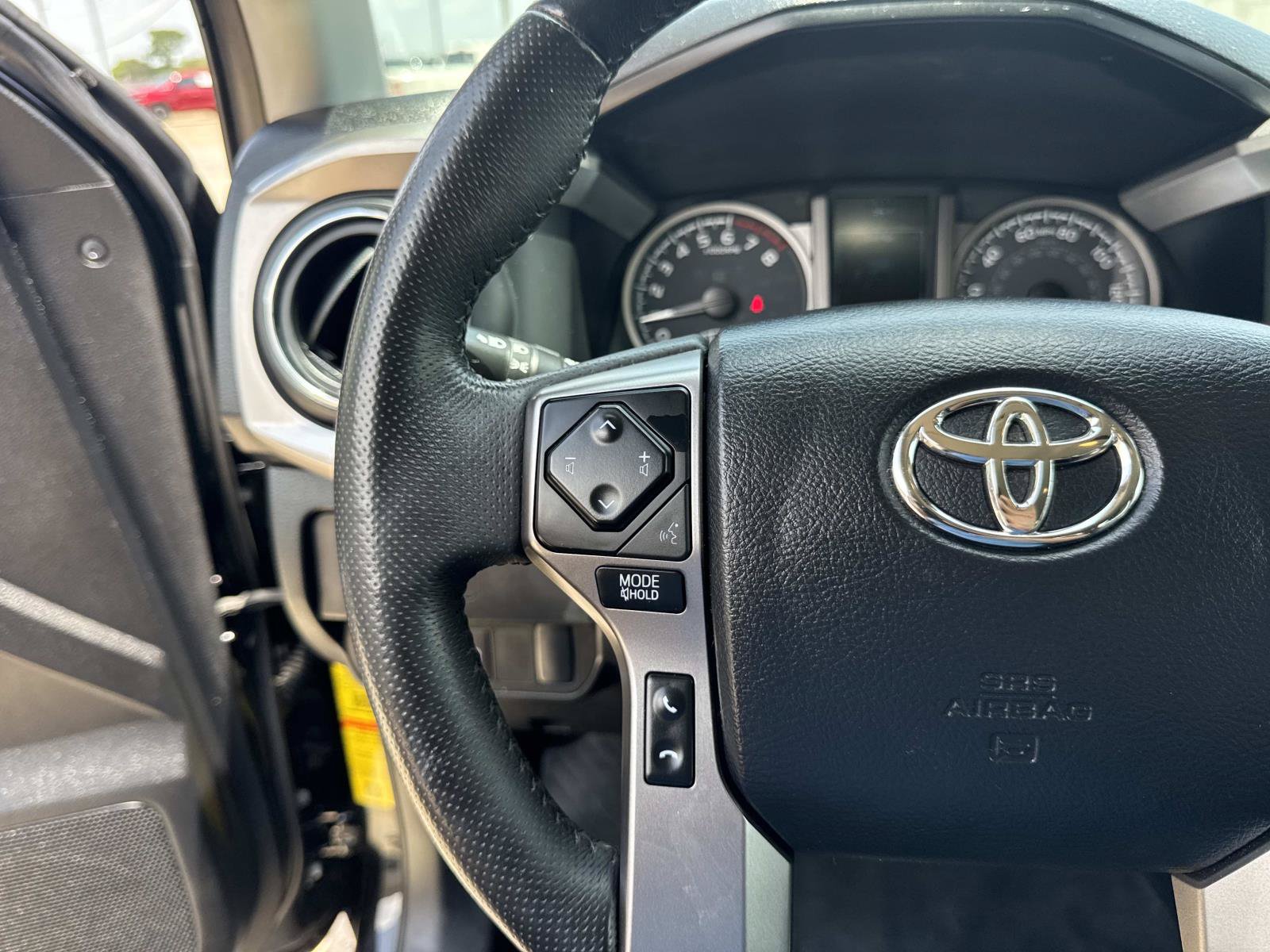 Used 2023 Toyota Tacoma SR5 RWD image 22