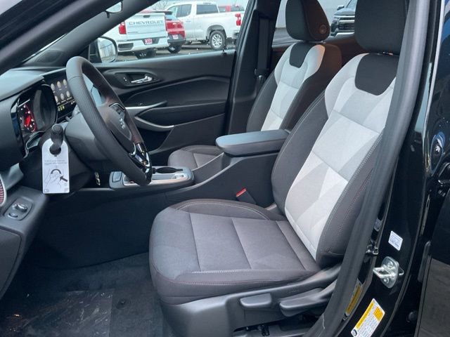 New 2026 Chevrolet Trax RS w/ Driver Confidence Package image 21