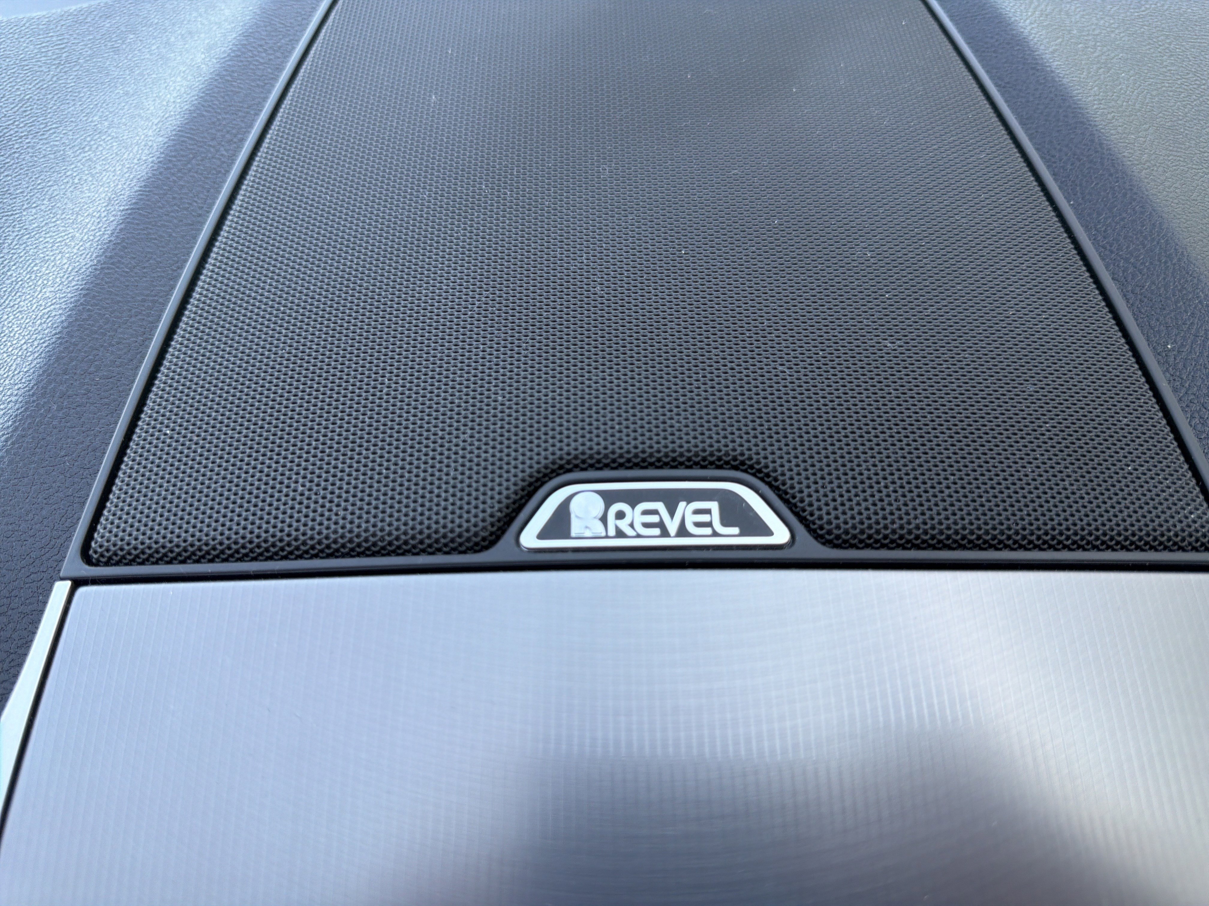 Used 2017 Lincoln MKZ Select image 33