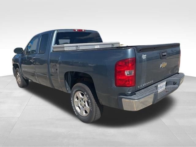 Used 2007 Chevrolet Silverado 1500 LT w/ 1LT Convenience Package image 7