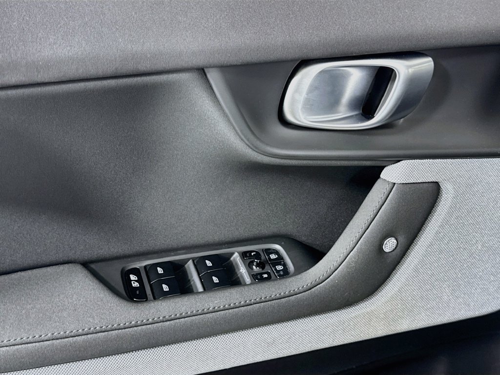 Used 2024 Polestar Polestar 2 AWD/4WD image 17
