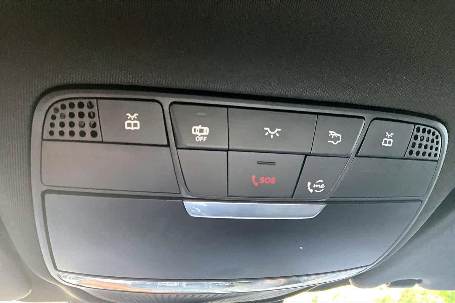 Used 2022 Mercedes-Benz GLC 300 4MATIC image 35