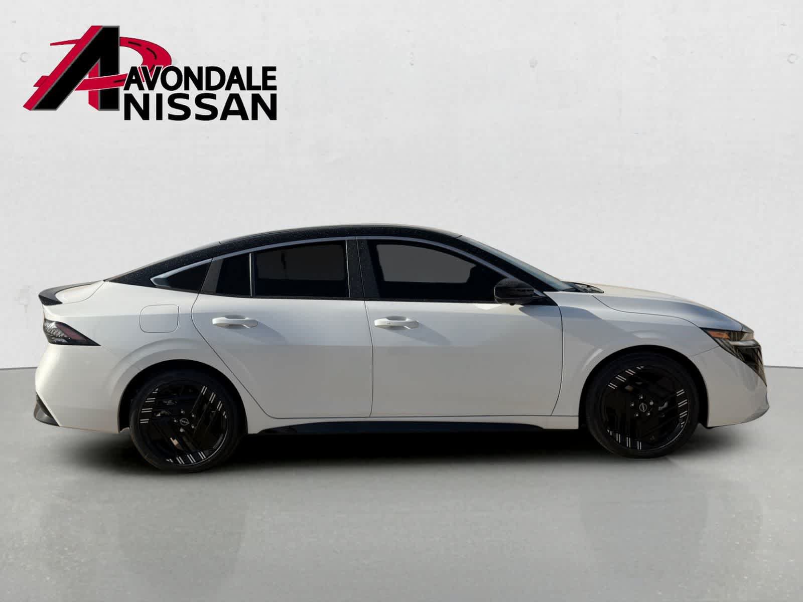 New 2026 Nissan Sentra SR w/ SR Premium Package FWD image 9