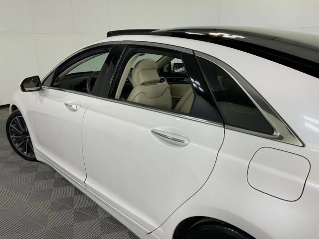 Used 2014 Lincoln MKZ AWD image 30