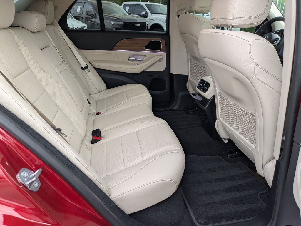 Used 2021 Mercedes-Benz GLE 350 4MATIC image 22