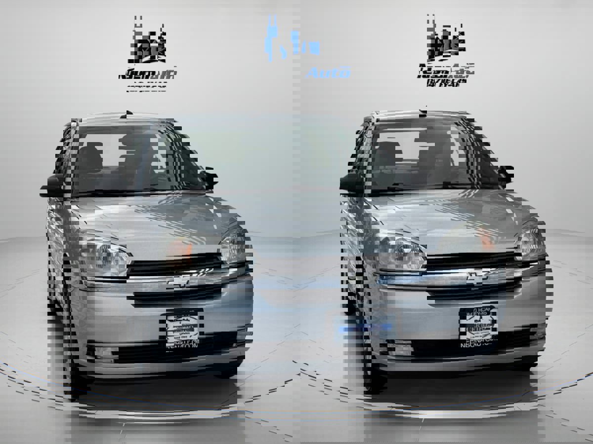 Used 2005 Chevrolet Malibu LT w/ Preferred Equipment Group image 2