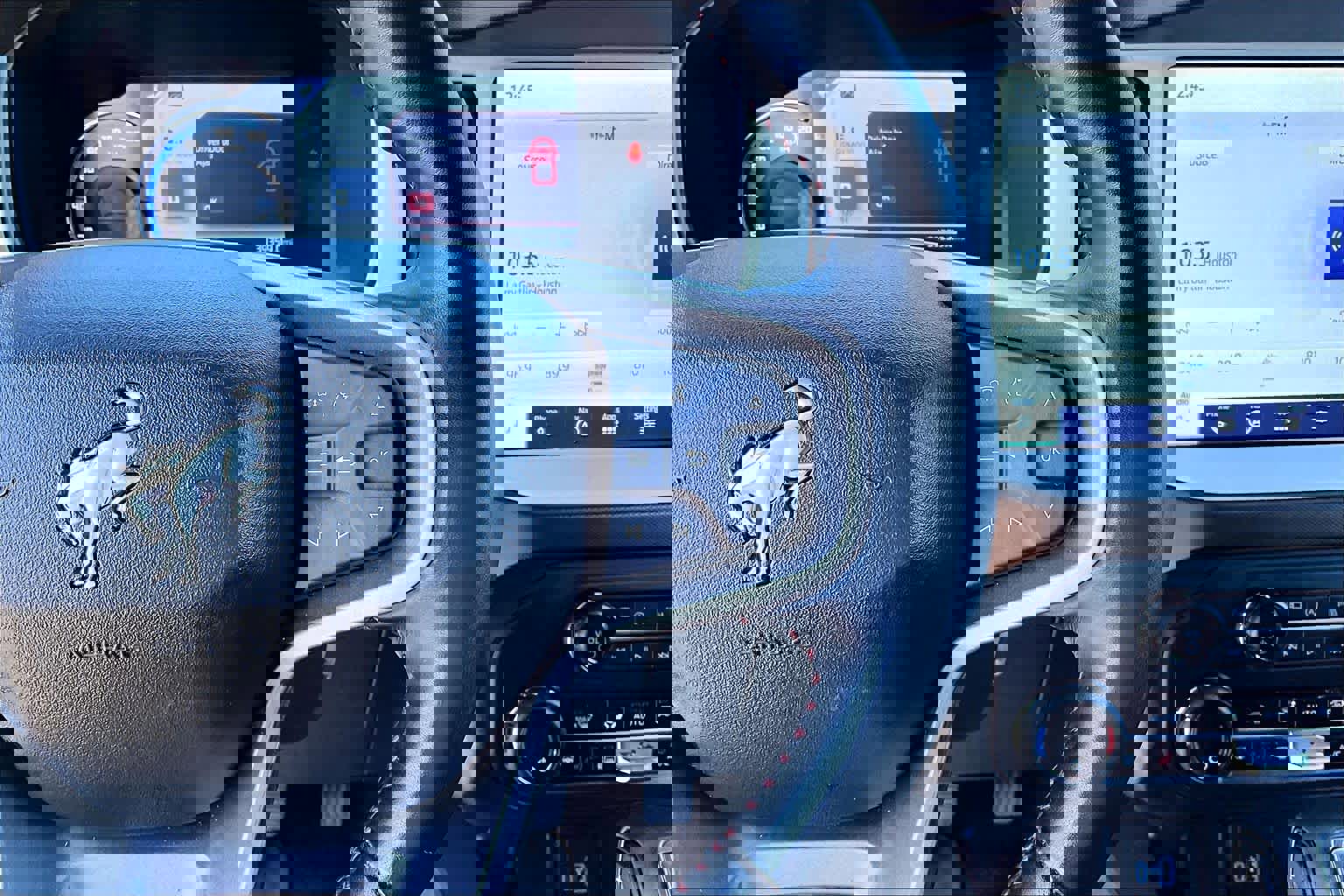 Used 2024 Ford Bronco Heritage Edition image 24