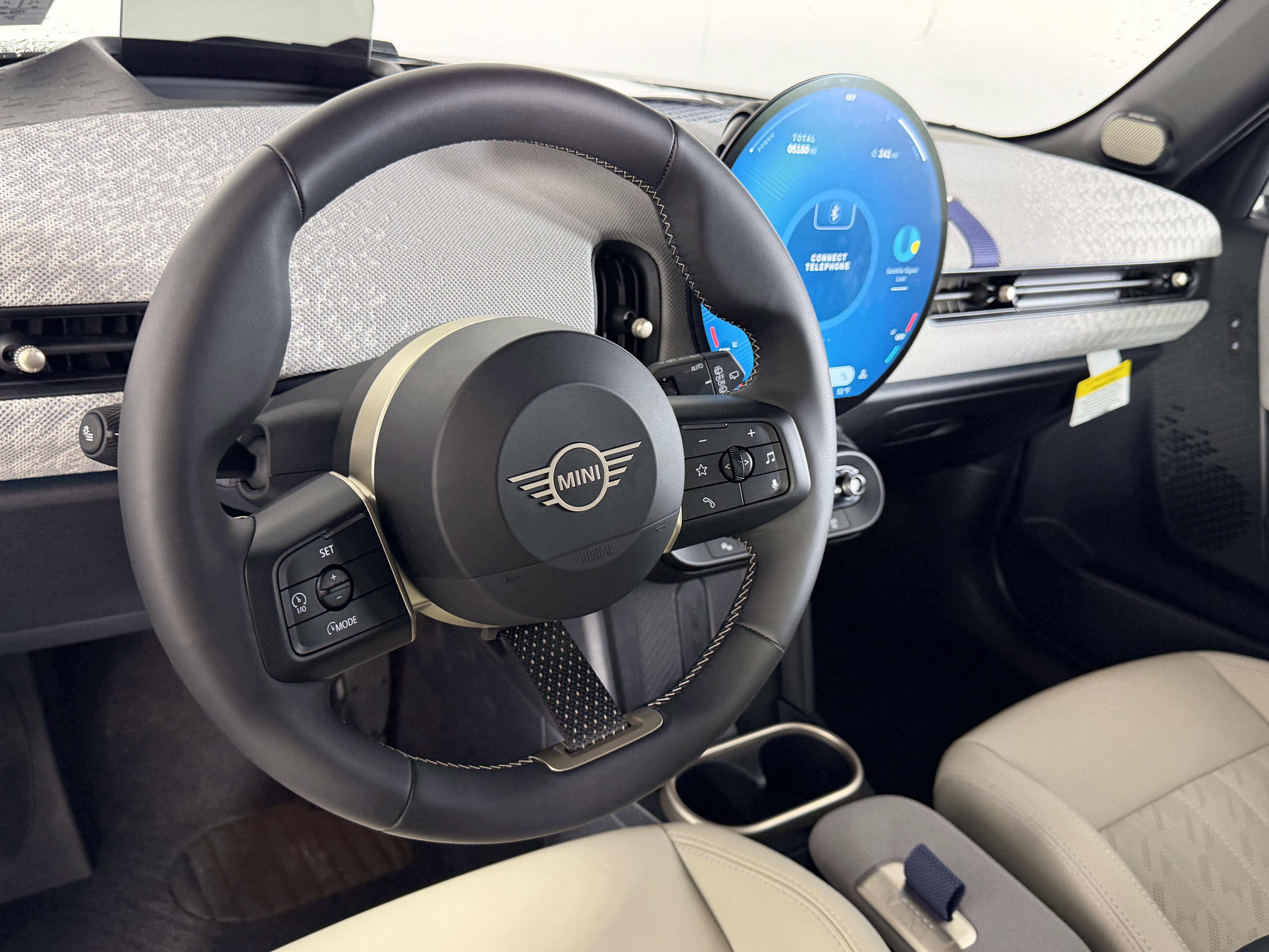 Used 2025 MINI Cooper S FWD image 14