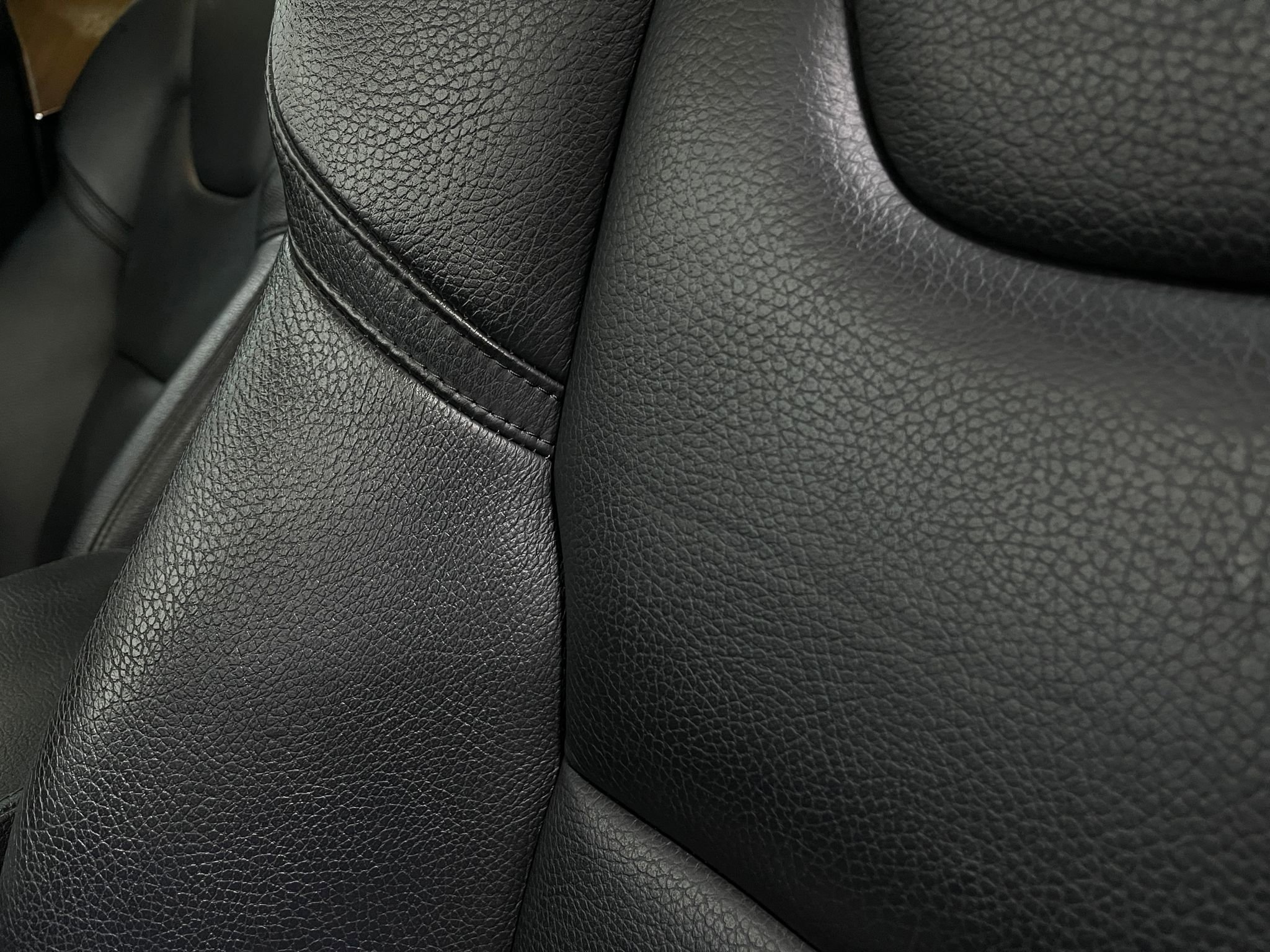 Used 2021 Volvo XC90 T6 Momentum w/ Advanced Package AWD/4WD image 19