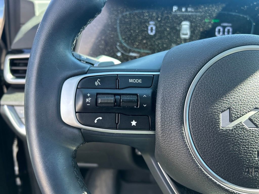Used 2025 Kia Sportage X-Line image 16