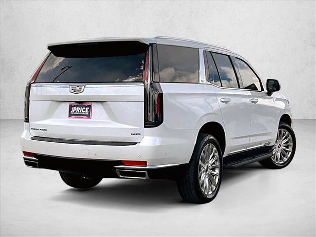 Used 2024 Cadillac Escalade Premium Luxury AWD/4WD image 2