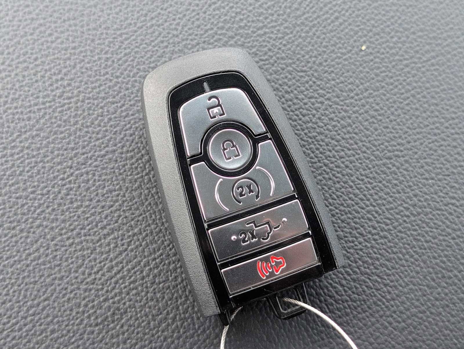 New 2025 Ford F250 Lariat w/ Lariat Ultimate Package image 26