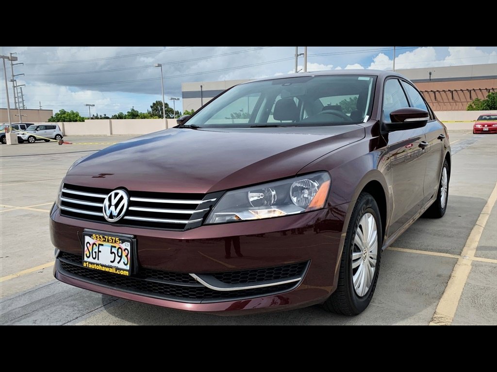 Used 2014 Volkswagen Passat 1.8T S FWD image 1
