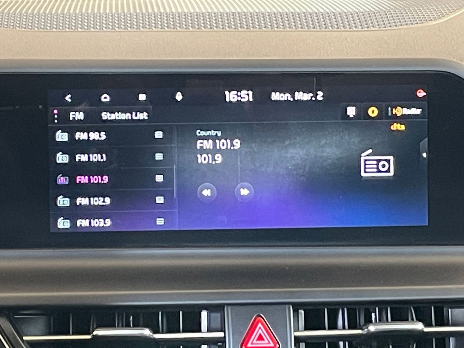 Used 2025 Kia Seltos S FWD image 21