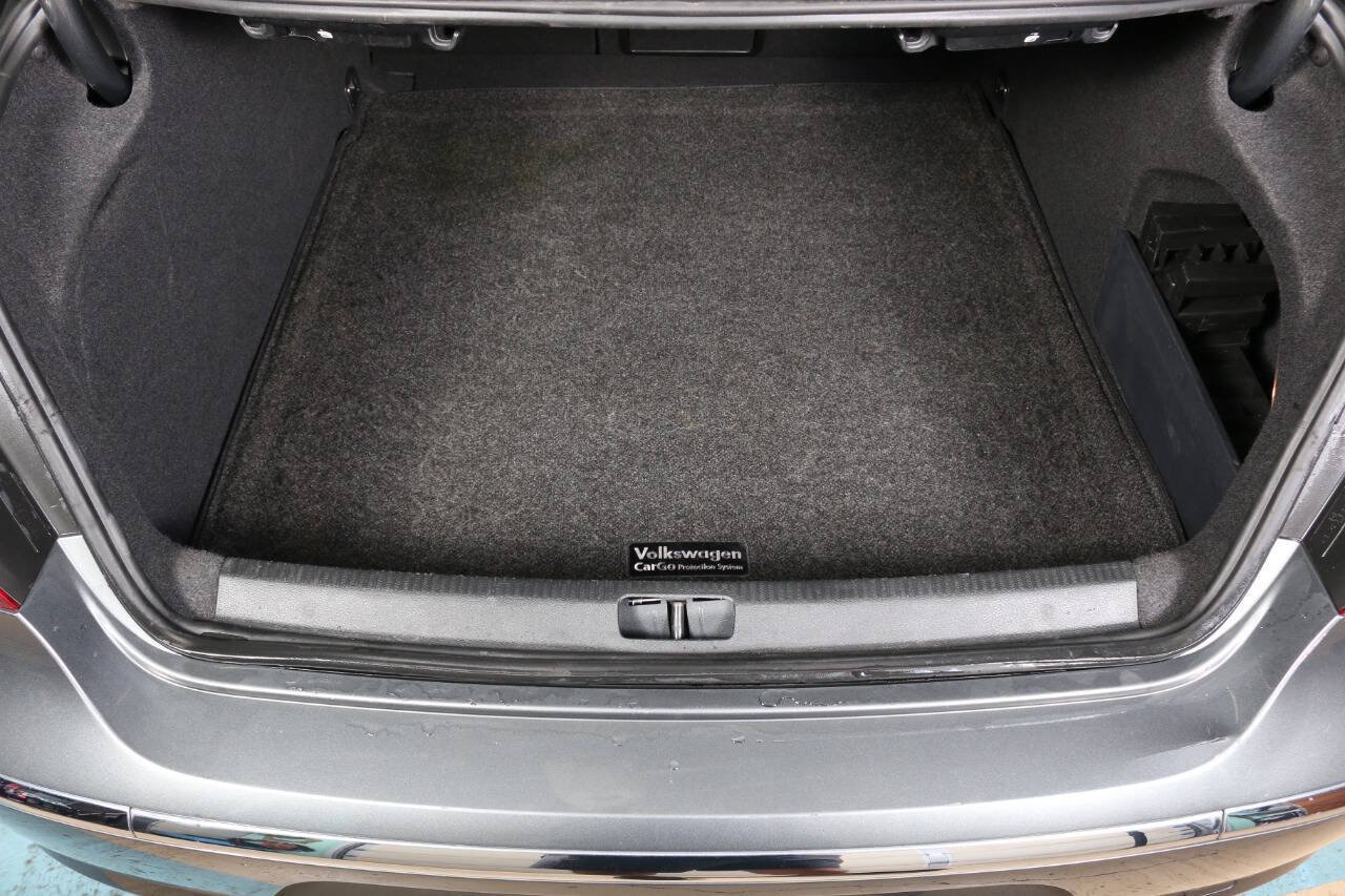 Used 2016 Volkswagen CC Sport FWD image 19