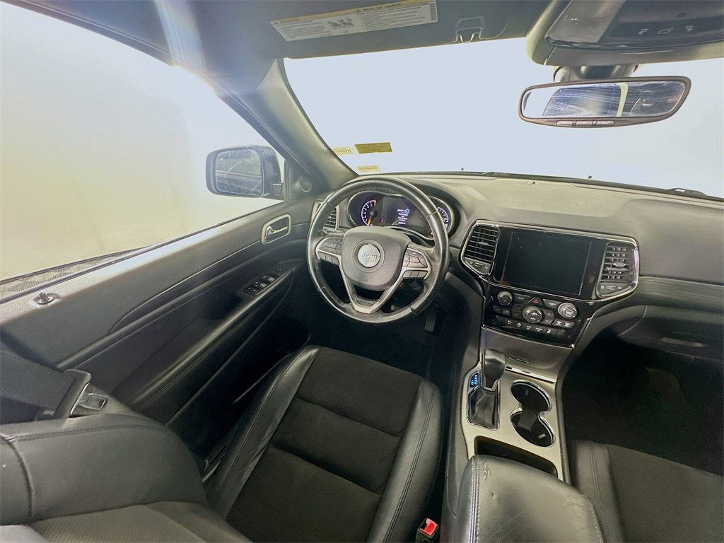 Used 2020 Jeep Grand Cherokee Altitude image 9