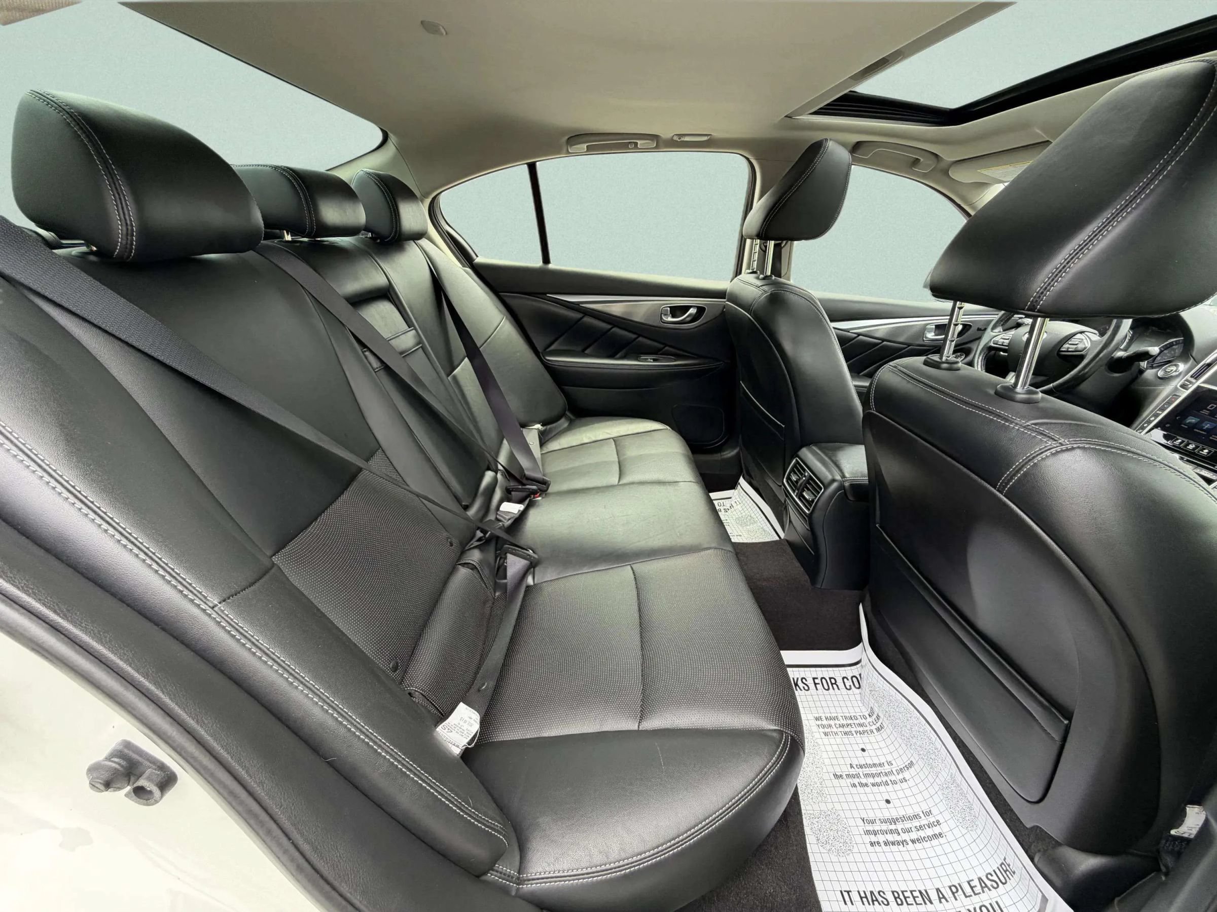 Used 2016 INFINITI Q50 Premium w/ Driver Assistance Package AWD/4WD image 19