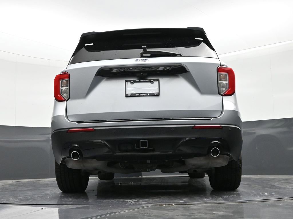 Used 2023 Ford Explorer ST-Line w/ Class IV Trailer Tow Package RWD image 23