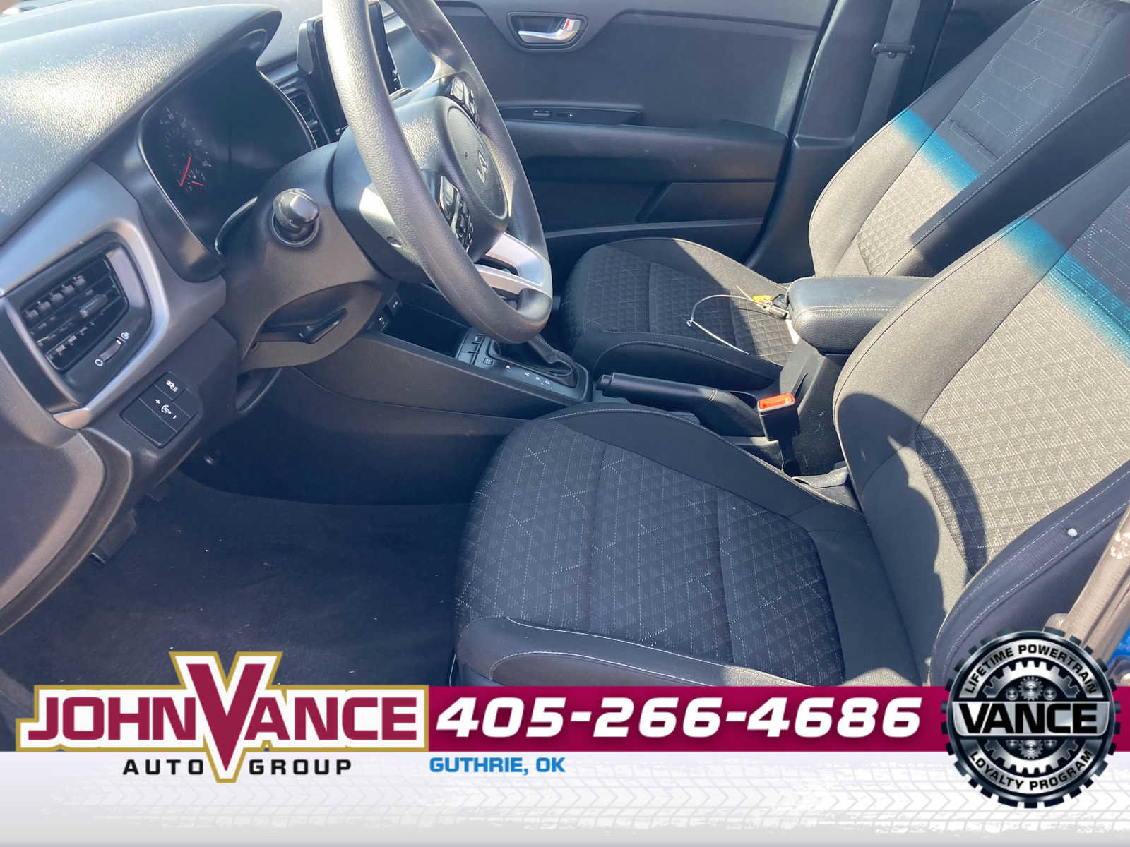 Used 2023 Kia Rio S image 3